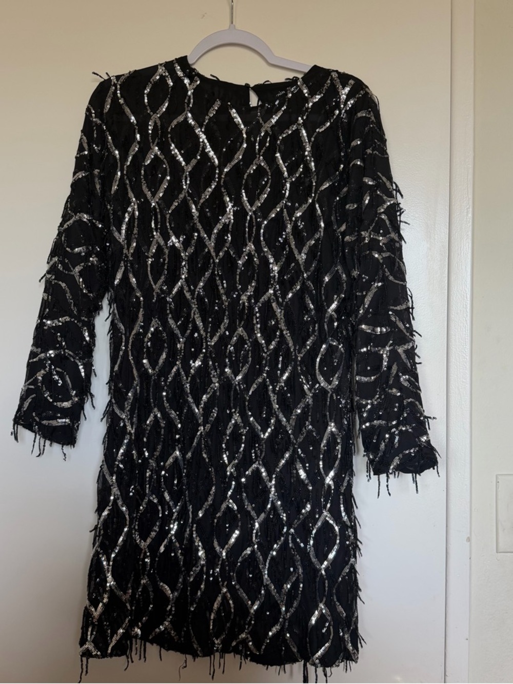 Zara women’s Black Sequin Chain-Pattern Long Sleeve Mini Dress size L